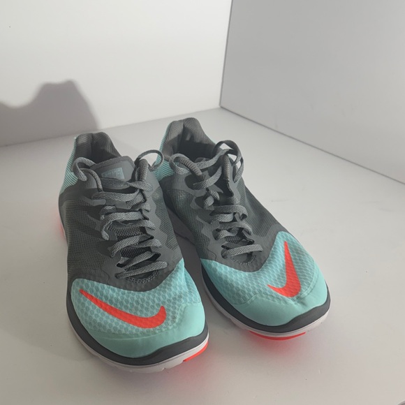 Gray and Teal Women's Running Shoes - Picture 2 of 6